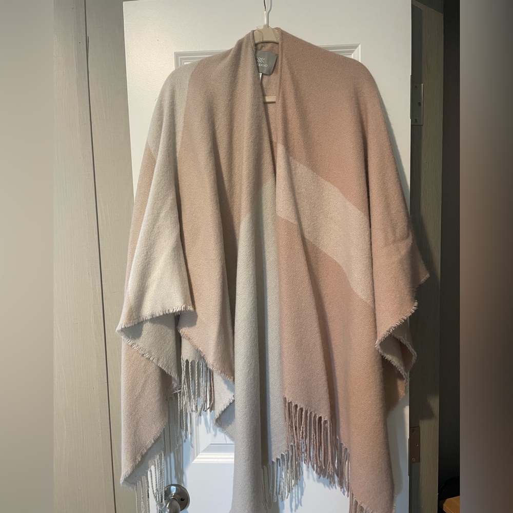 Soia & Kyo Cream Knit Wrap - Picture 3 of 5